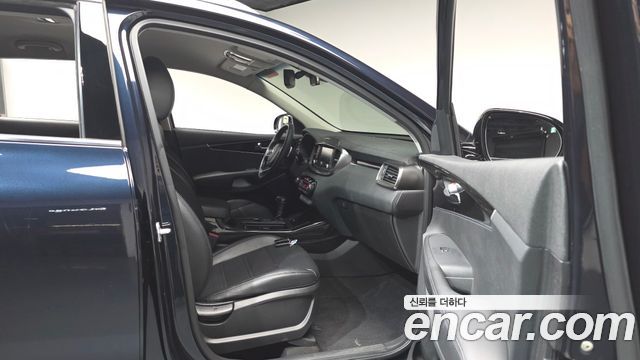 Kia Sorento Diesel 2.0 2WD Marster 2020 — фото 32