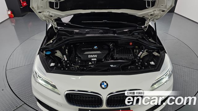 BMW 2 Series Active Tourer (F45) Joy 2017 — фото 6