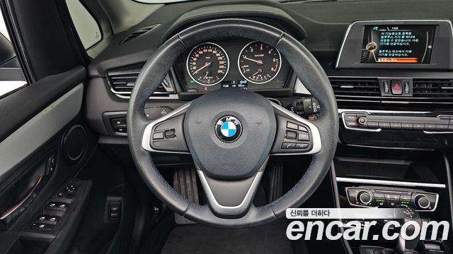 BMW 2 Series Active Tourer (F45) Joy 2017 — фото 13