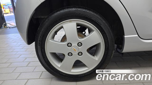 Chevrolet Spark LPG LT Standard 2012 — фото 5