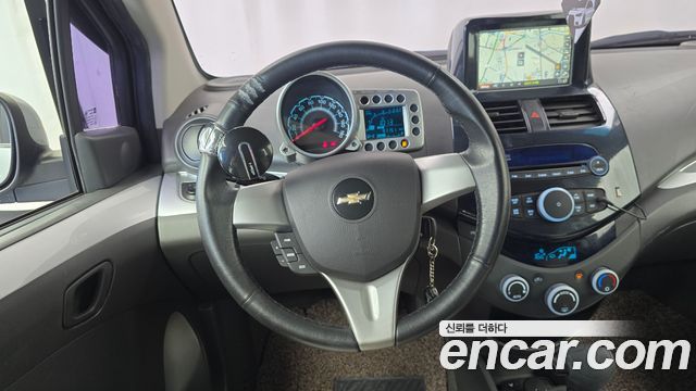 Chevrolet Spark LPG LT Standard 2012 — фото 13