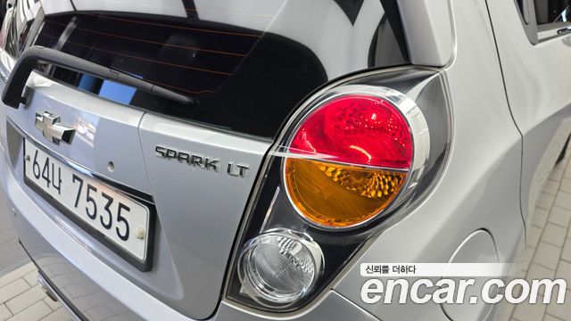 Chevrolet Spark LPG LT Standard 2012 — фото 23