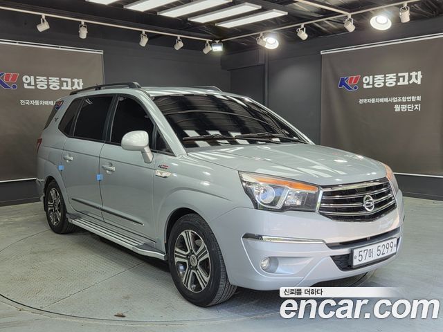 KG Mobility (SsangYong) Korando Turismo 4WD RX 9-seater