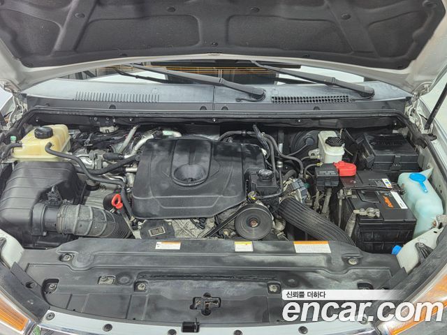 KG Mobility (SsangYong) Korando Turismo 4WD RX 9-seater 2014 — фото 15