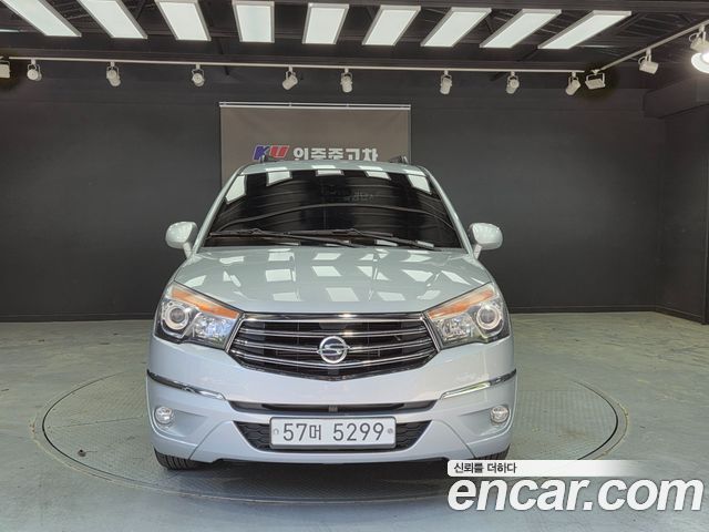 KG Mobility (SsangYong) Korando Turismo 4WD RX 9-seater 2014 — фото 22