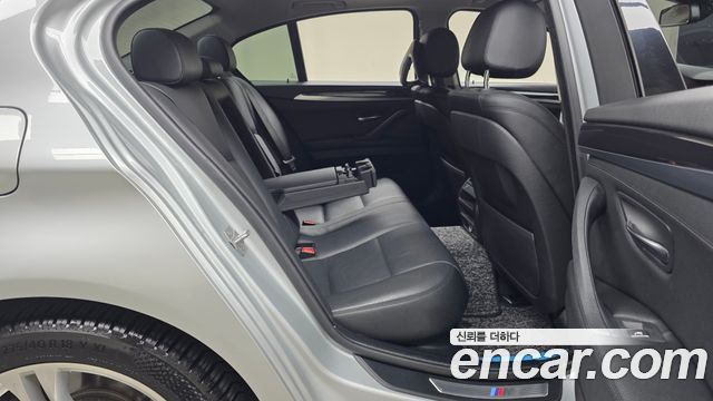 BMW 5 Series (F10) 520d xDrive M Aero Dynamic 2016 — фото 12