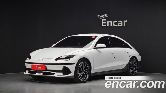 Hyundai Ioniq 6 Long Range Exclusive + 2023 — фото 1