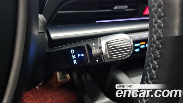 Hyundai Ioniq 6 Long Range Exclusive + 2023 — фото 9