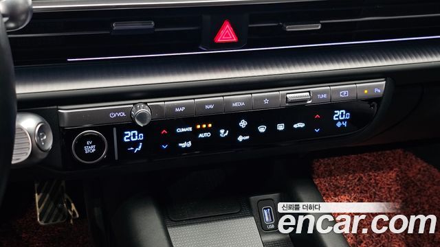Hyundai Ioniq 6 Long Range Exclusive + 2023 — фото 28