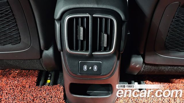 Hyundai Ioniq 6 Long Range Exclusive + 2023 — фото 32