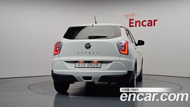 KG Mobility (SsangYong) Tivoli TX 2WD 2016 — фото 4