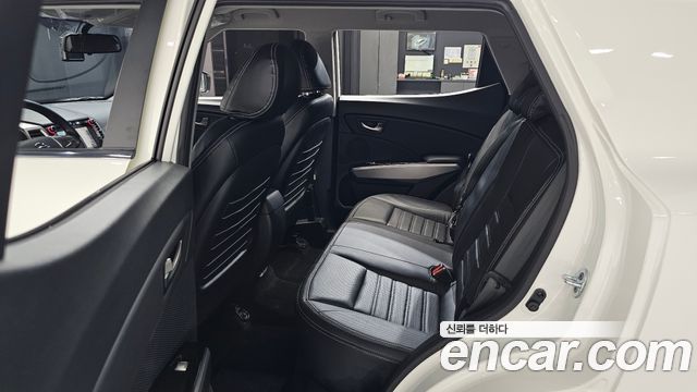 KG Mobility (SsangYong) Tivoli TX 2WD 2016 — фото 11