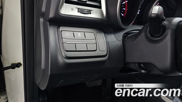 KG Mobility (SsangYong) Tivoli TX 2WD 2016 — фото 16