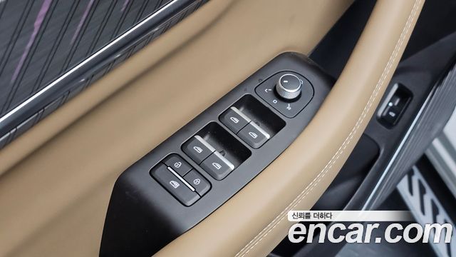 Renault Korea Grand Koleos 1.5 E-TECH Iconic 2WD 2025 — фото 35