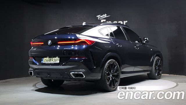 BMW X6 (G06) xDrive40i M Sports Online Exclusive Edition 2022 — фото 2