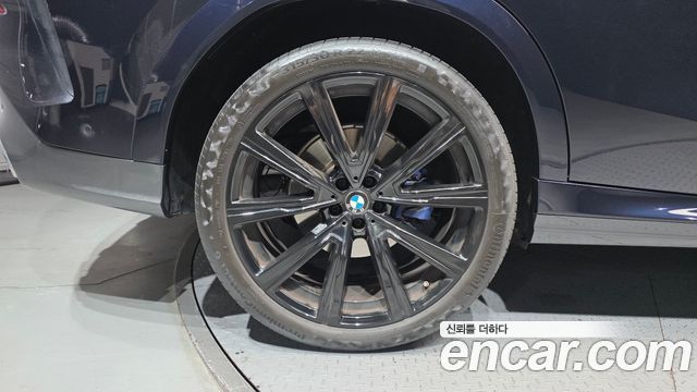 BMW X6 (G06) xDrive40i M Sports Online Exclusive Edition 2022 — фото 5