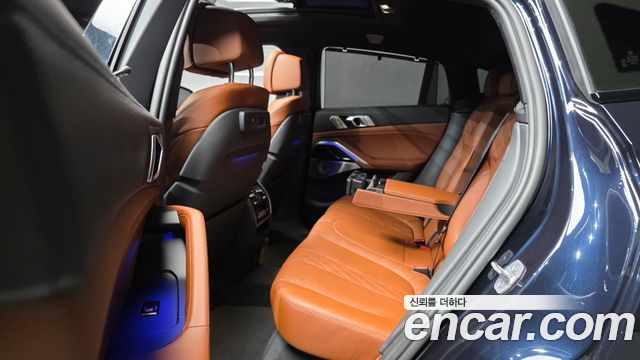 BMW X6 (G06) xDrive40i M Sports Online Exclusive Edition 2022 — фото 12