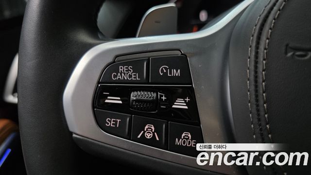 BMW X6 (G06) xDrive40i M Sports Online Exclusive Edition 2022 — фото 19