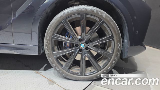 BMW X6 (G06) xDrive40i M Sports Online Exclusive Edition 2022 — фото 21
