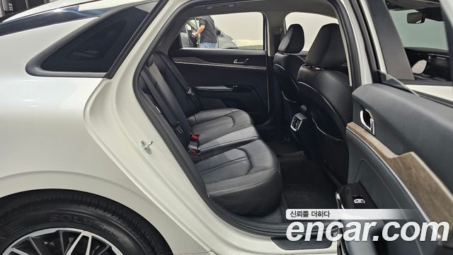 Kia K5 (III) 2.0 Noblesse 2021 — фото 11