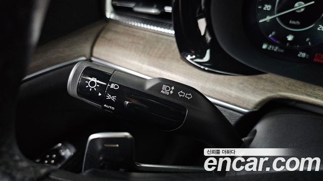 Kia K5 (III) 2.0 Noblesse 2021 — фото 29