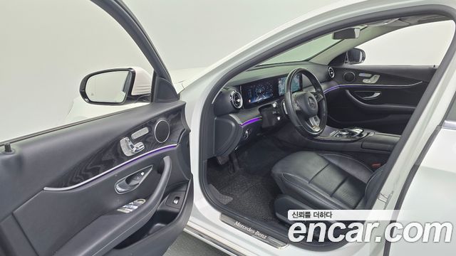 Mercedes-Benz E-Class (W213) E300 Avantgarde 2017 — фото 10