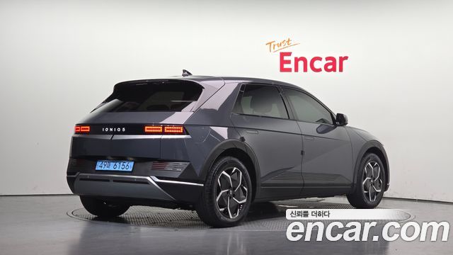 Hyundai Ioniq 5 Standard Exclusive 2023 — фото 2
