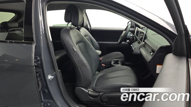 Hyundai Ioniq 5 Standard Exclusive 2023 — фото 12