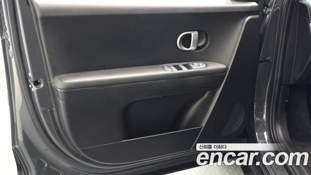 Hyundai Ioniq 5 Standard Exclusive 2023 — фото 24