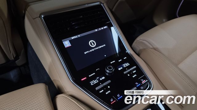 Porsche Panamera (971) 3.0 AWD 2018 — фото 18