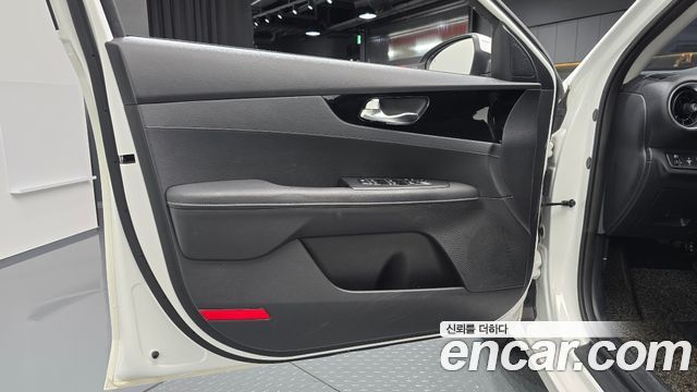 Kia K3 (II) 1.6 Noblesse 2022 — фото 24