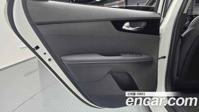 Kia K3 (II) 1.6 Noblesse 2022 — фото 25