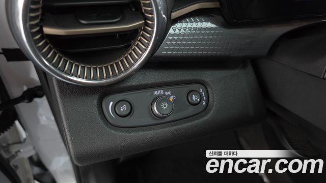 Chevrolet Trax Crossover 1.2 ACTIV 2025 — фото 27