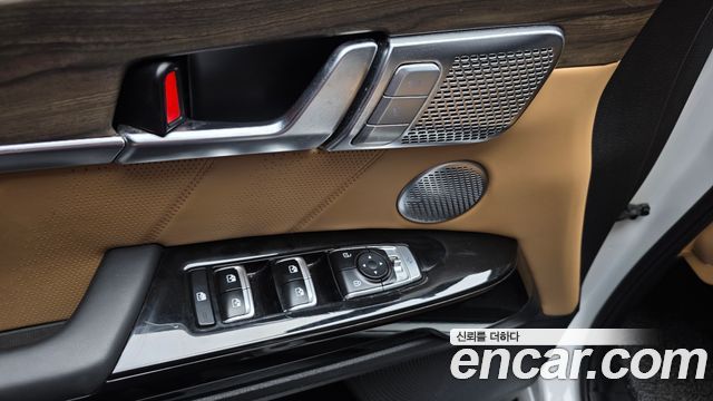 Kia Mohave The Master Diesel 3.0 4WD 6-Seater Platinum 2021 — фото 29