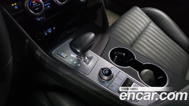 Genesis G70 2.0T AWD Supreme 2018 — фото 9