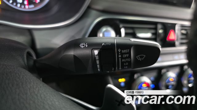 Genesis G70 2.0T AWD Supreme 2018 — фото 27