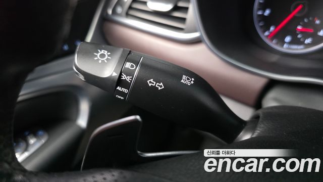 Genesis G70 2.0T AWD Supreme 2018 — фото 28