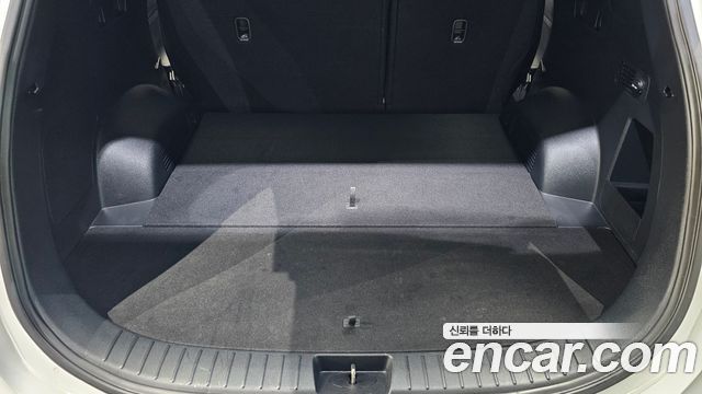 Hyundai Santa Fe HEV 1.6 2WD Exclusive 2022 — фото 16
