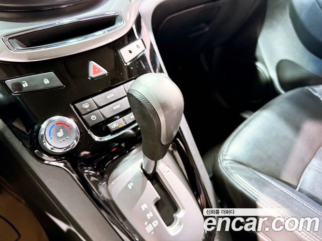 Chevrolet Orlando 2.0 Diesel LTZ Premium 2013 — фото 16