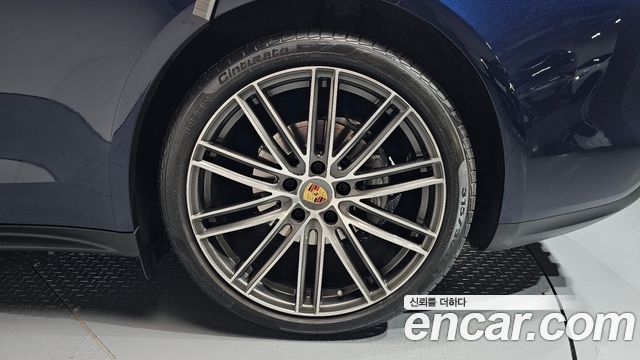 Porsche Panamera (971) 3.0 AWD 2018 — фото 21