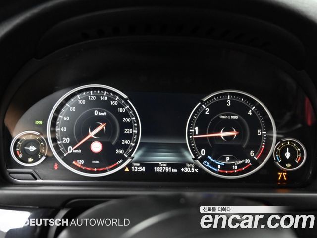 BMW 5 Series (F10) 520d xDrive M Aero Dynamic 2016 — фото 8