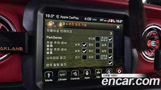 Jeep Wrangler (JL) 2.0 Overland 4Door 2019 — фото 16