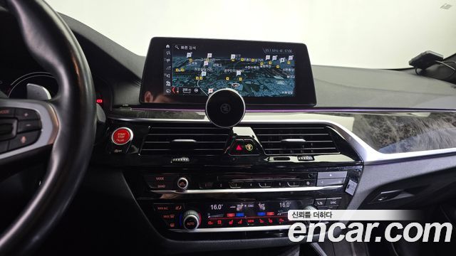 BMW 5 Series (G30) 540i xDrive M Sport Plus 2018 — фото 16
