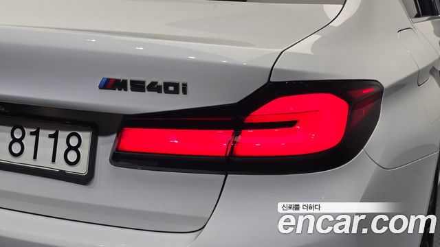 BMW 5 Series (G30) 540i xDrive M Sport Plus 2018 — фото 29