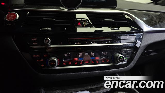 BMW 5 Series (G30) 540i xDrive M Sport Plus 2018 — фото 36