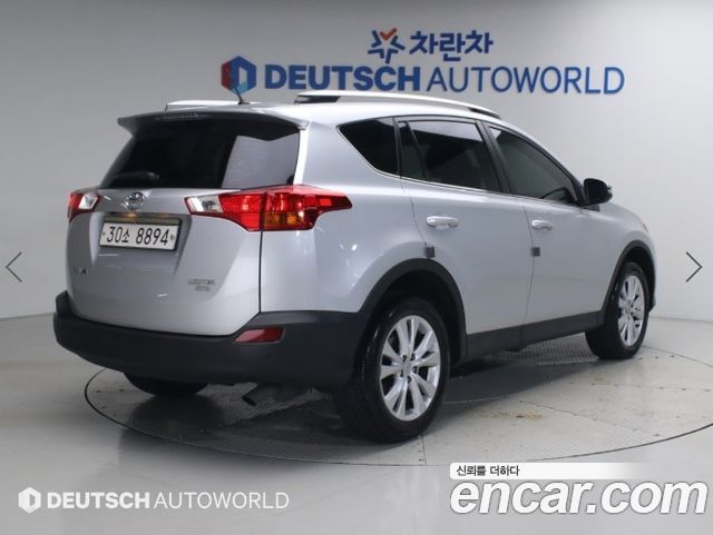 Toyota RAV4 2.5 4WD 4th 2013 — фото 2