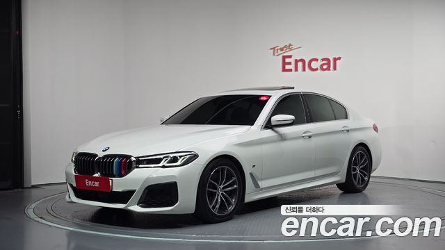 BMW 5 Series (G30) 520i M Sport 2021 — фото 1