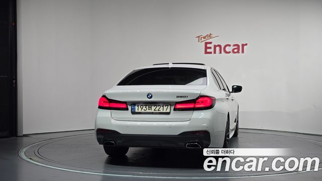 BMW 5 Series (G30) 520i M Sport 2021 — фото 4