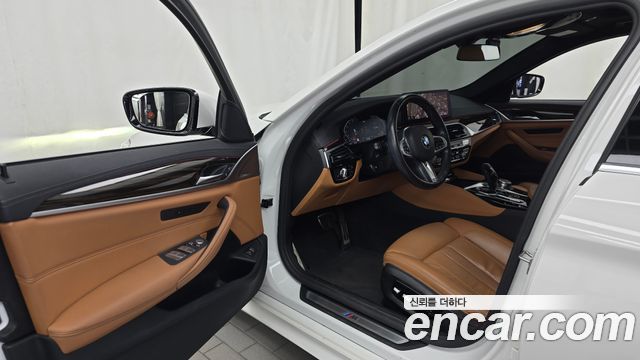 BMW 5 Series (G30) 520i M Sport 2021 — фото 10