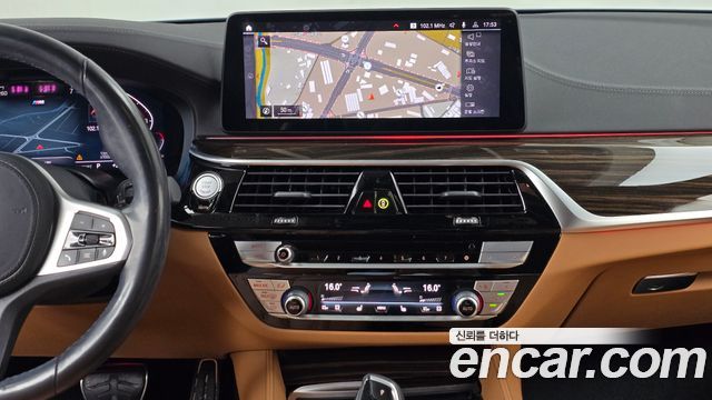 BMW 5 Series (G30) 520i M Sport 2021 — фото 12